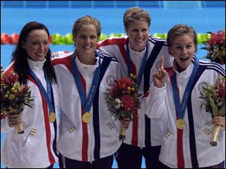 Equipo americano femenino de relevos. Medalla de oro de 4x100